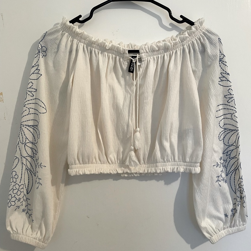 H&M Frill Trim Off the Shoulder Crop Top with Flor